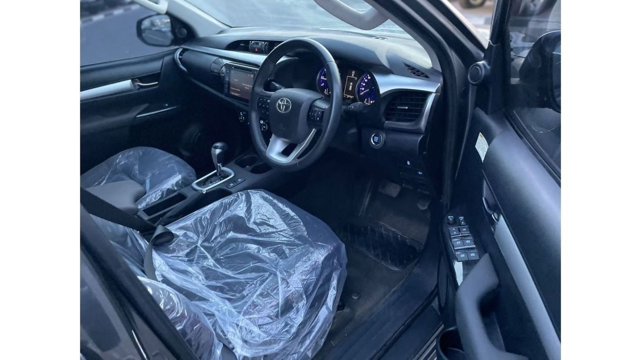 Toyota Hilux 2019 Toyota Hilux Adventure 2.8L V4 - Deisel - RHD -