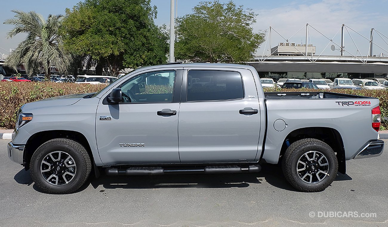 Toyota Tundra 2020 Crewmax, 5.7L V8 0km w/ 5Yrs or 200K km Warranty from Dynatrade + 1 Free Service