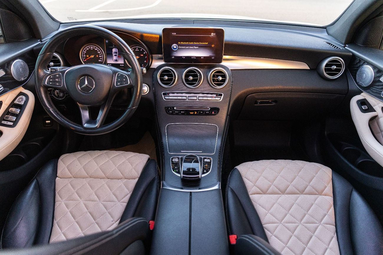 مرسيدس بنز GLC 300 2018 Mercedes GLC300 3years warranty, 2 years service, free registration, contact number 0507273386