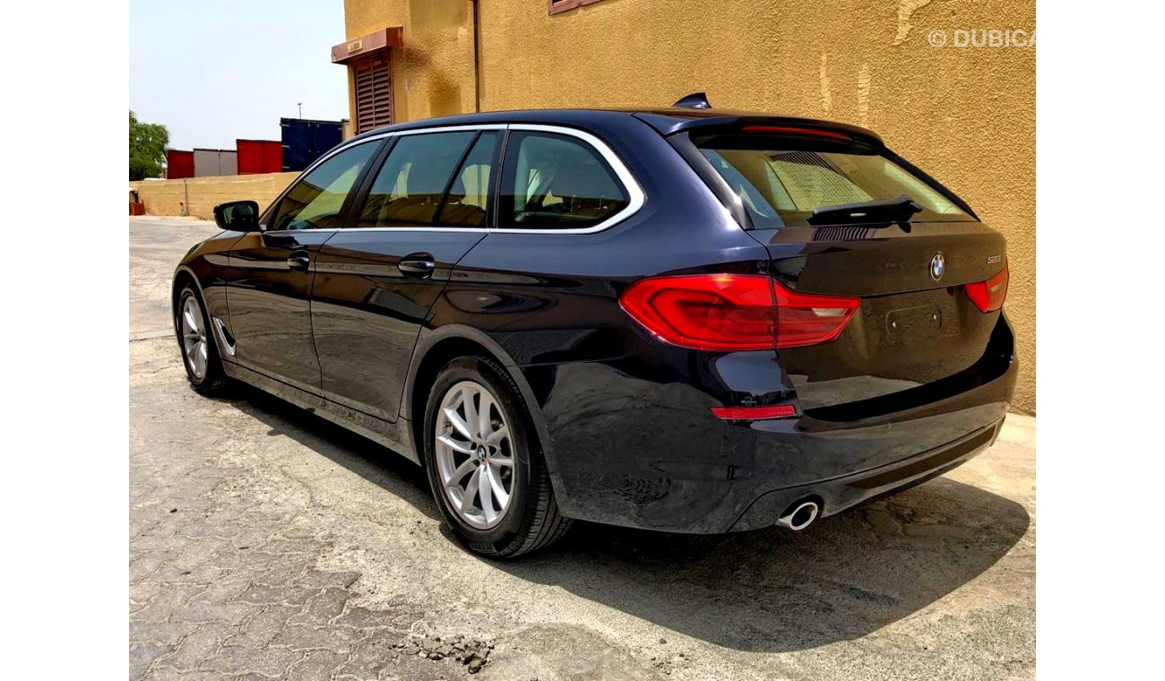 BMW 520i