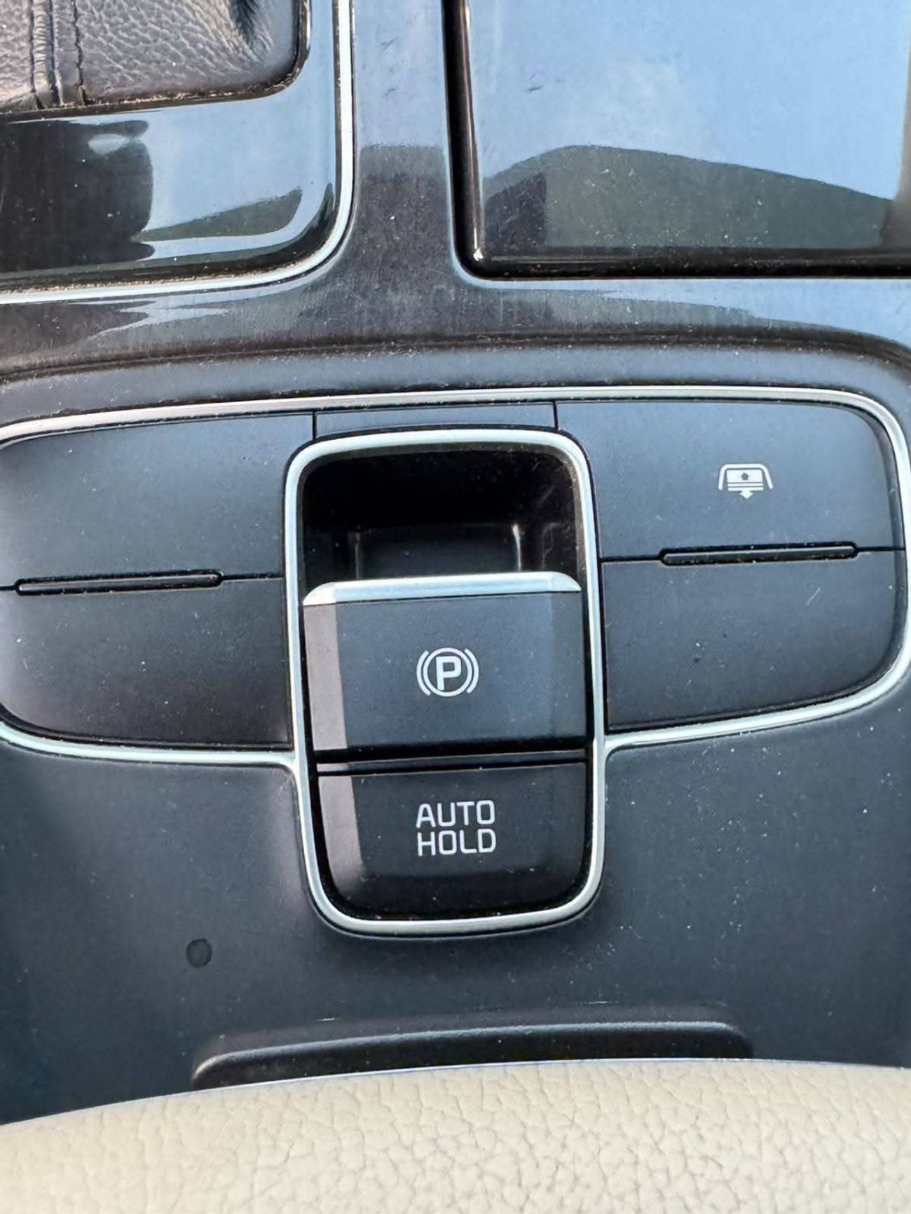 كيا كادنزا رقم واحد خليجي كامله المواصفات