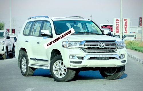Toyota Land Cruiser 2018 Model GXR Diesel Engine V8 Full Option Very Clean and Perfect Condition