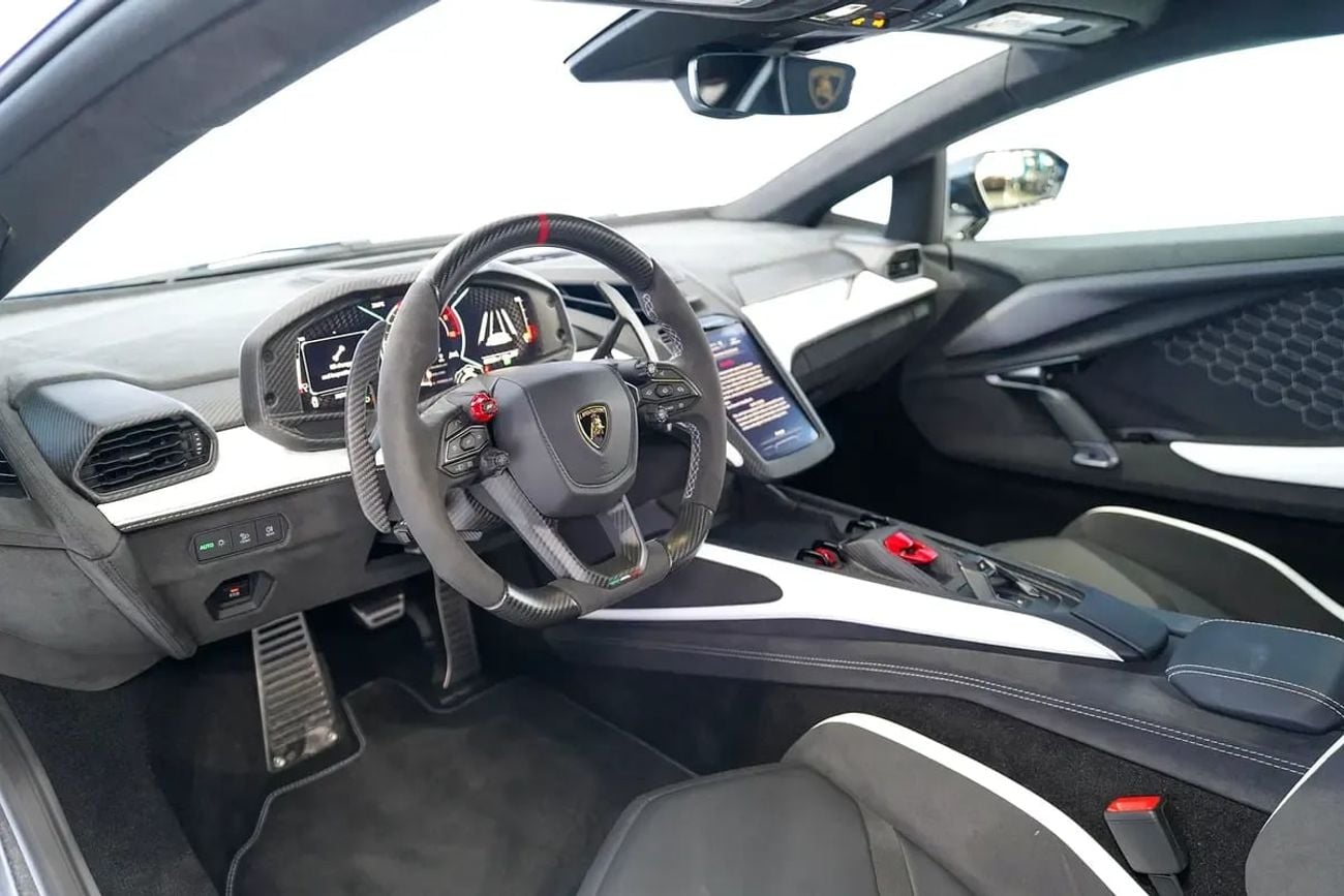 Lamborghini Revuelto SPORTIVA