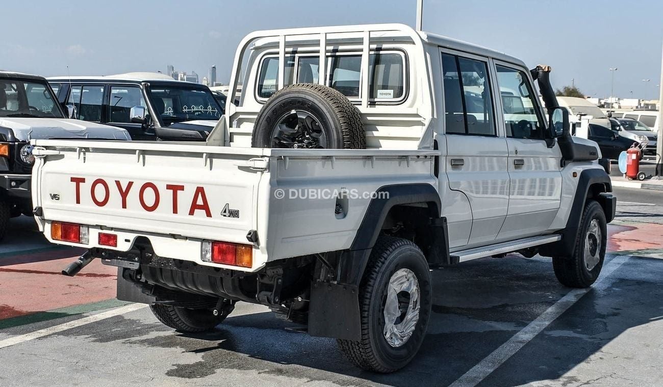 تويوتا لاند كروزر بيك آب LC79 DC 4.0l Automatic Alloy Wheels 4WD 5 Seater Petrol