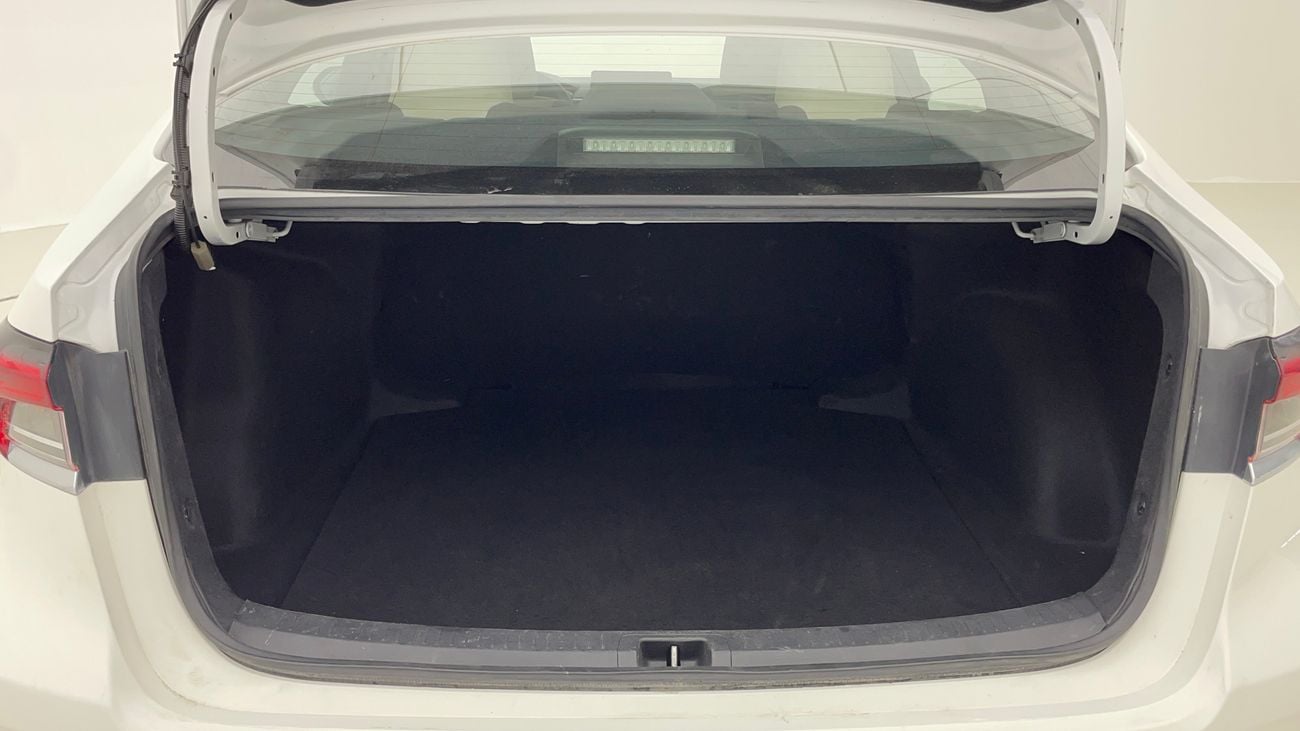 تويوتا كورولا XLI 1.6 | بدون دفعة مقدمة | اختبار القيادة في المنزل