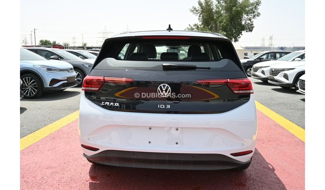 Volkswagen ID.3 Volkswagen ID3 PRO, FWD, 5 Doors Features: Electric Engine, 20inch Alloy wheels, Close Panoramic Roo
