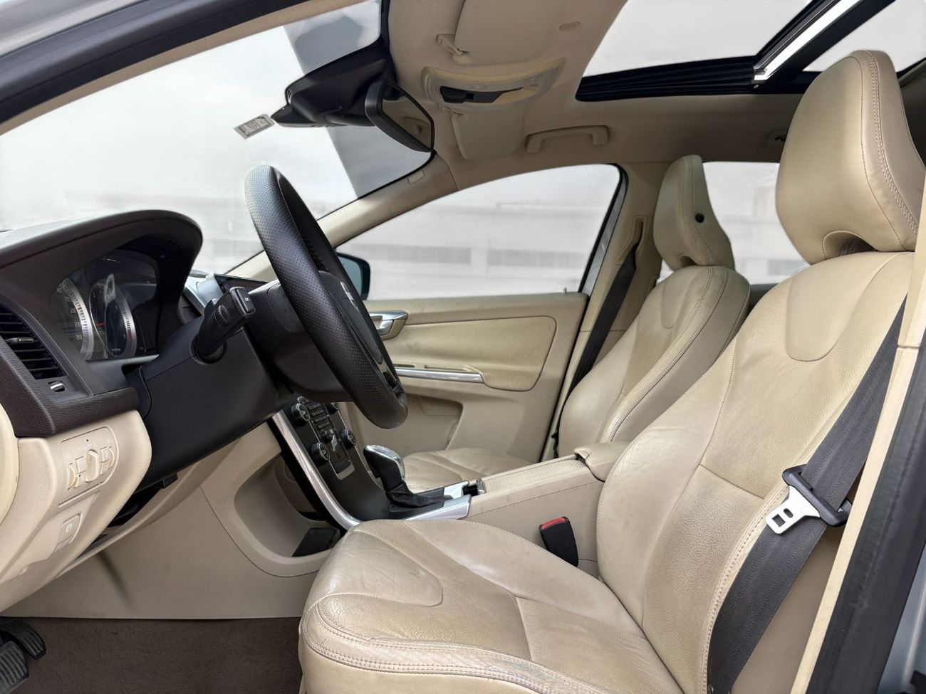 Volvo XC60 T6 AWD 3.0L A/T | 2013 | GCC SPECS