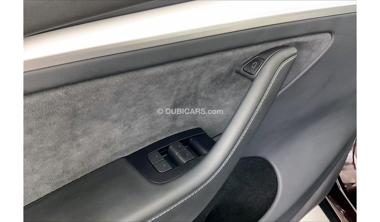 Mitsubishi Pajero // 889 AED Monthly // FULL OPTION / 4WD (LOT # 17265)