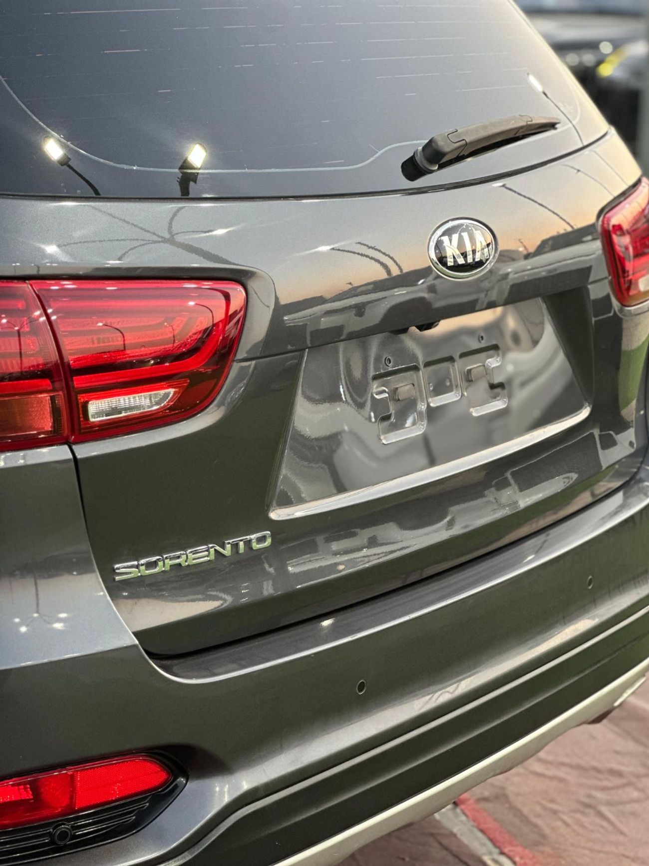 Kia Sorento Base 2.4L AWD