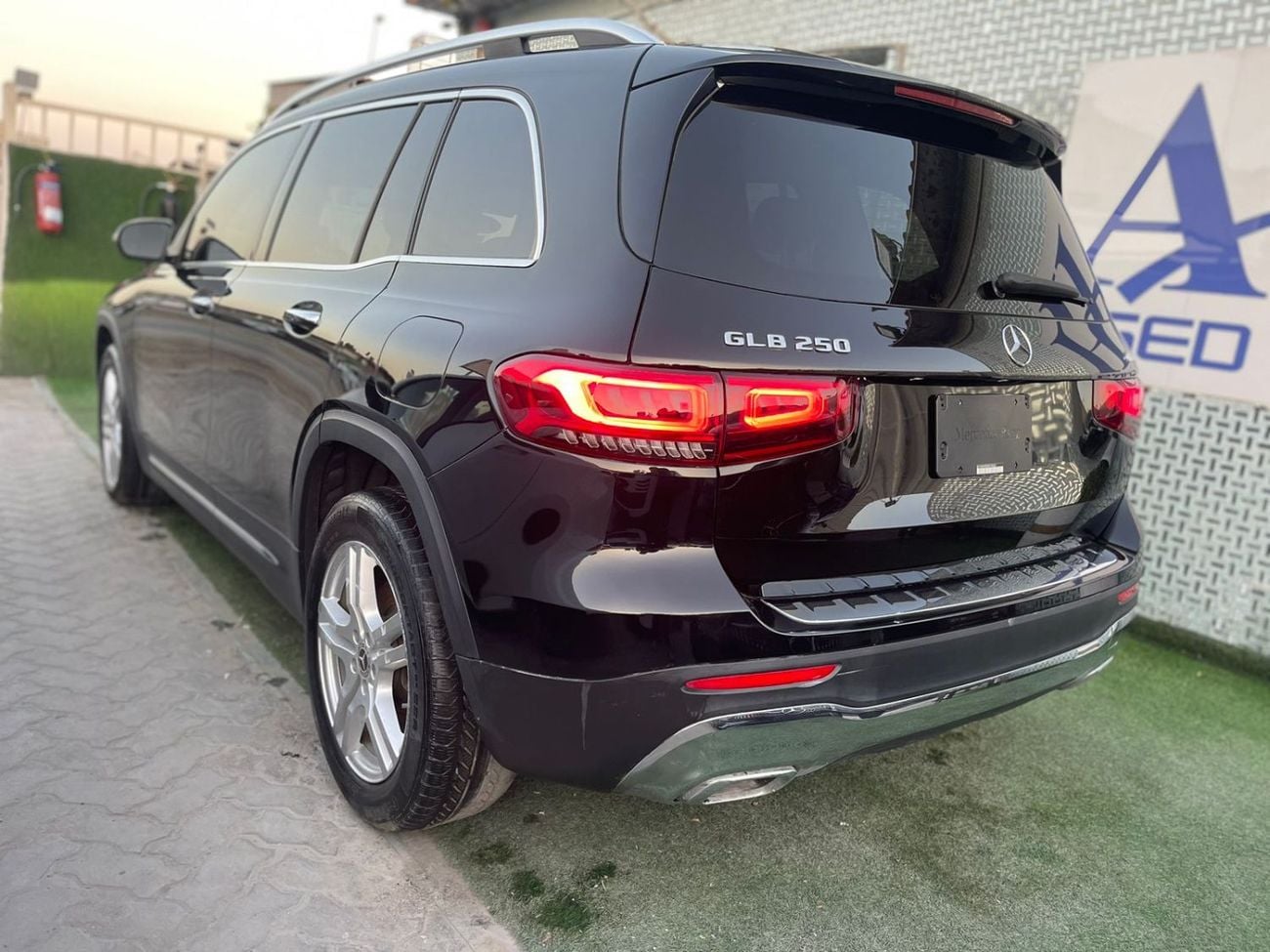 مرسيدس بنز GLB 250 4MATIC