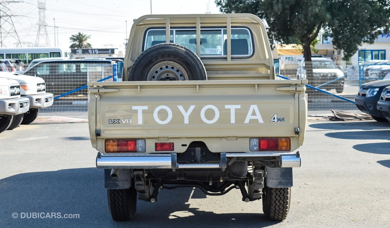 Toyota Land Cruiser Pick Up SINGLE CABIN MANUAL 4WD