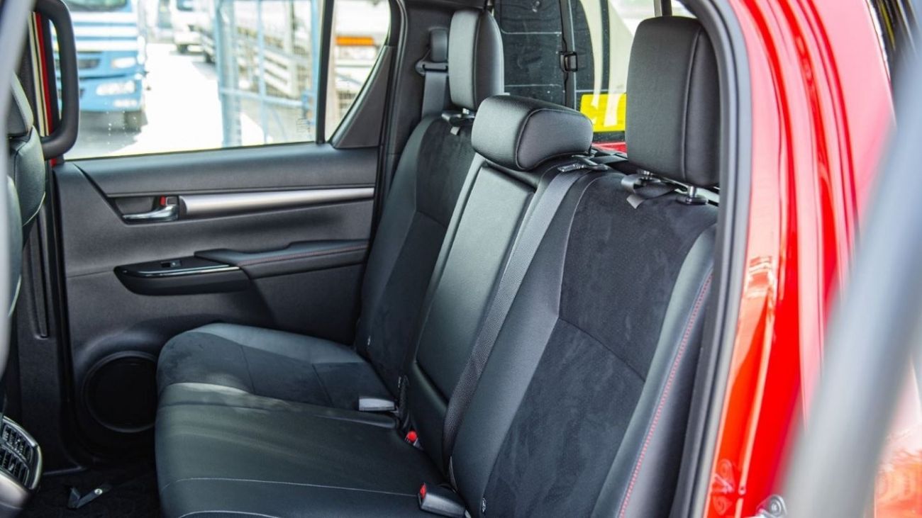 Toyota Hilux 2023 TOYOTA HILUX 4.0L GR SPORT CAMERA 360  FULL OPTION PETROL AUTOMATIC ZERO KM