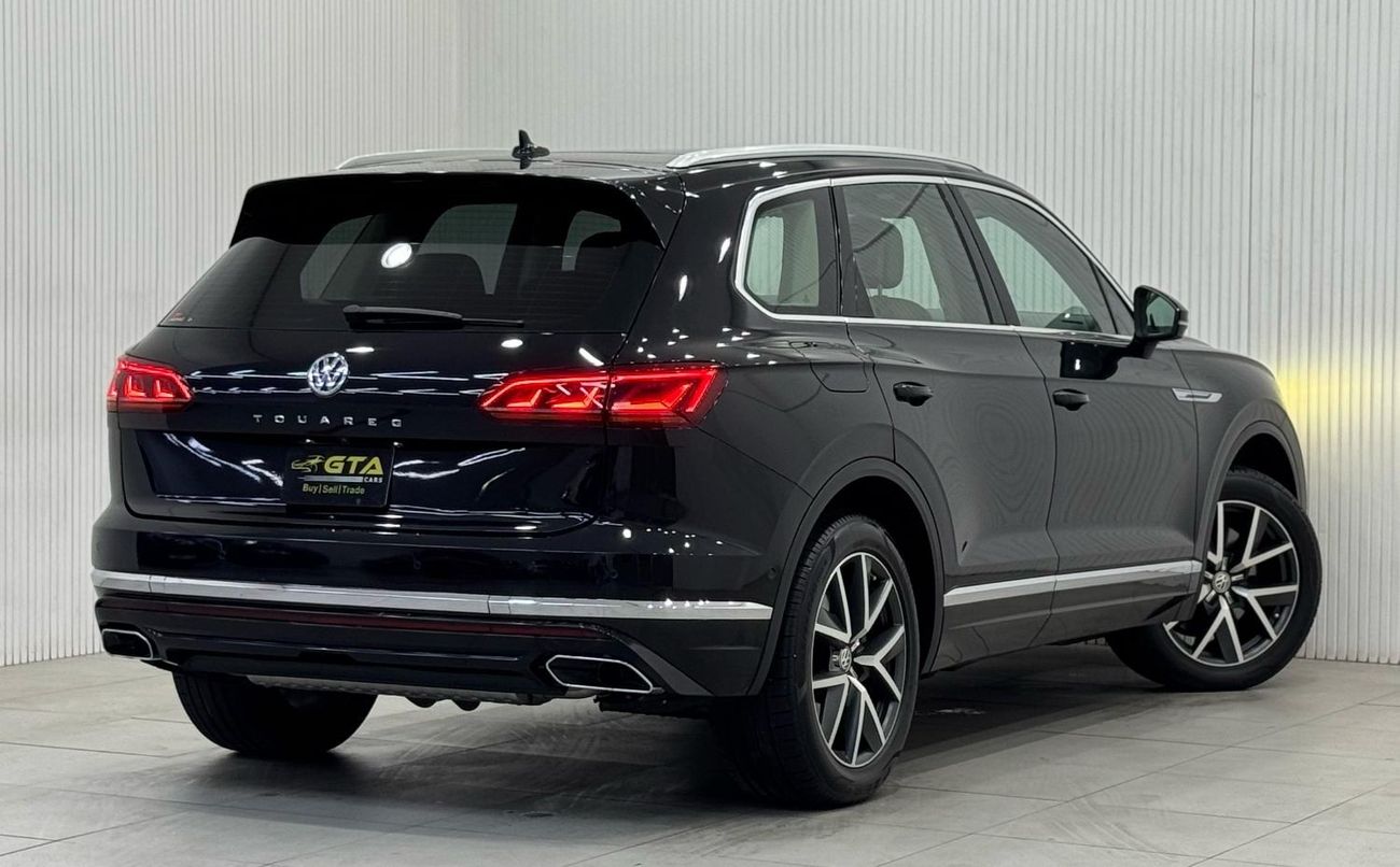 Volkswagen Touareg Highline Plus 3.0L 2019 Volkswagen Touareg Highline Plus, Warranty, Service History, GCC