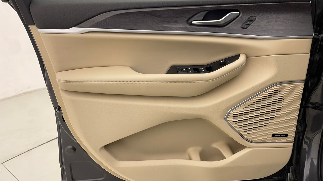 Jeep Grand Cherokee L Limited 3.6L 2023 LIMITED | AED 1945/Month | 0 DP | 30 Day Return | Warranty | Service History