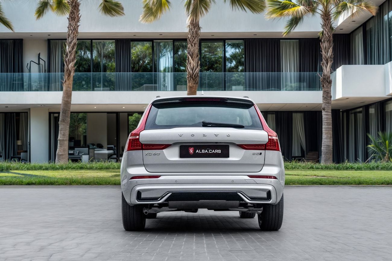 فولفو XC 60 B5 ULTIMATE DARK XC60 B5 Ultimate Dark | 2,448 P.M | 0% Downpayment | WARRANTY