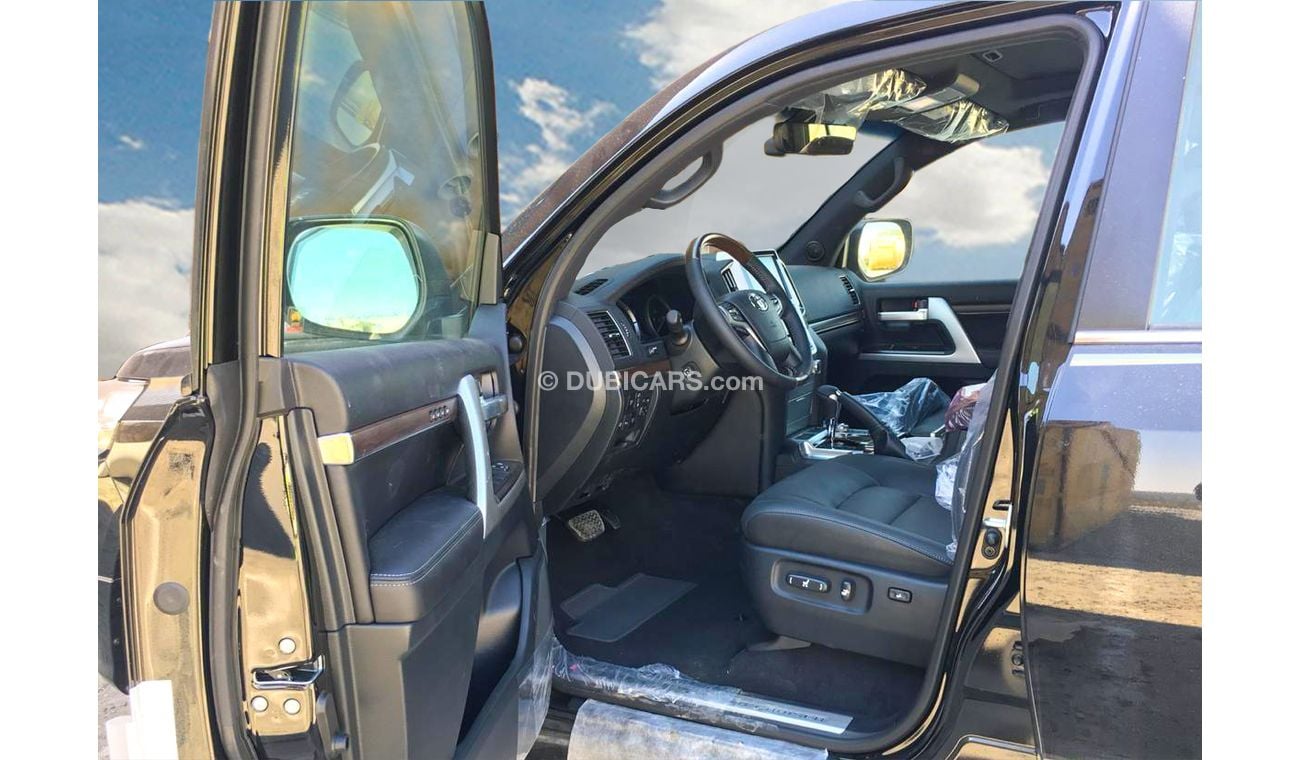 Toyota Land Cruiser VXS, VXR, VXE SPORT 5.7L 20PKG AERO PACKAGE 2020 AVAILABLE IN COLORS