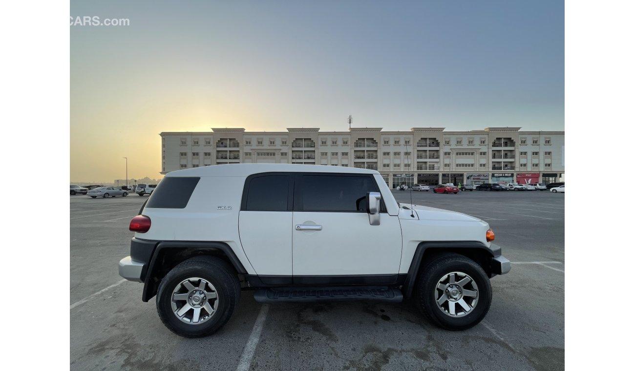 Toyota FJ Cruiser GXR