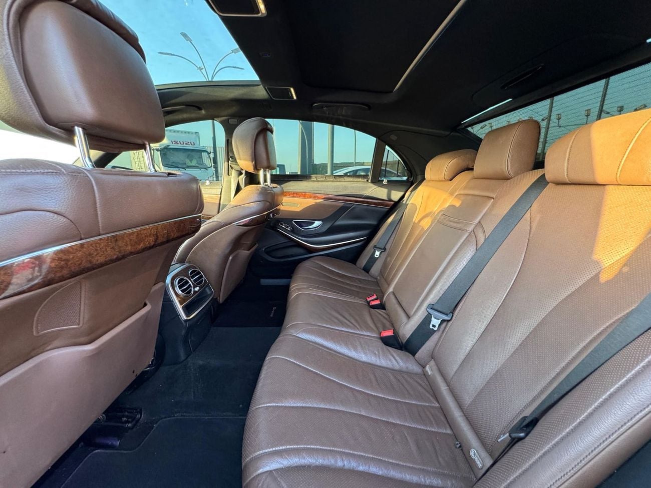 مرسيدس بنز S 400 AMG