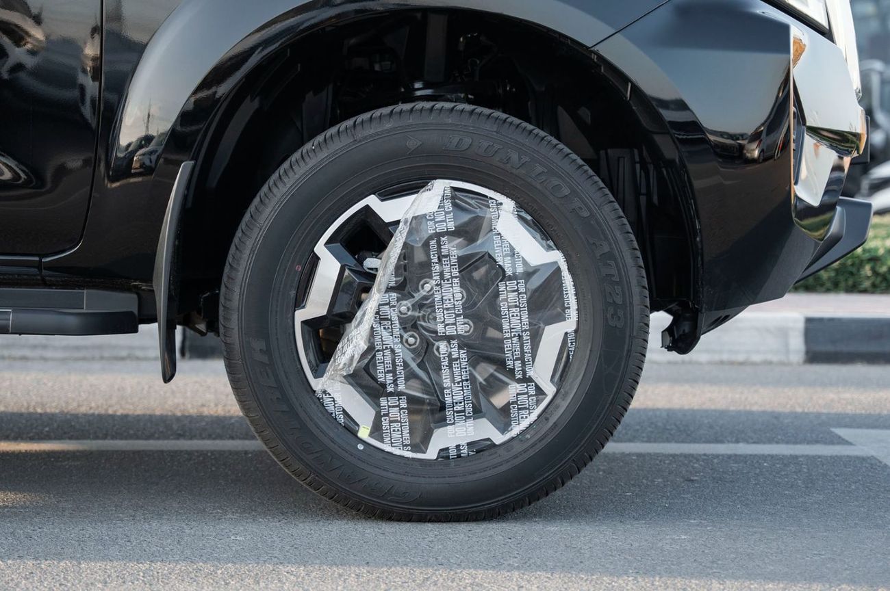 Nissan Navara Nissan Navara LE 2.5L Petrol 2025 Manual