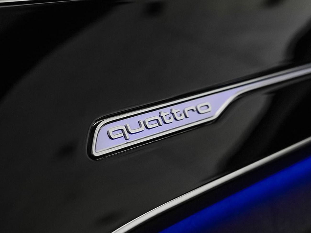 Audi Q8 55 TFSI quattro 3.0L SUV