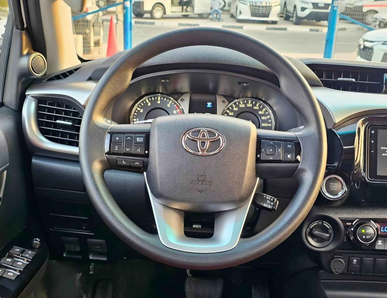 Toyota Hilux SR5 WIDE BODY DOUBLE CABIN/2.7L PETROL A/T/PUSH START/ AUTO & DUAL AC/ ALLOY WHEEL/CODE#HP27SR5AK