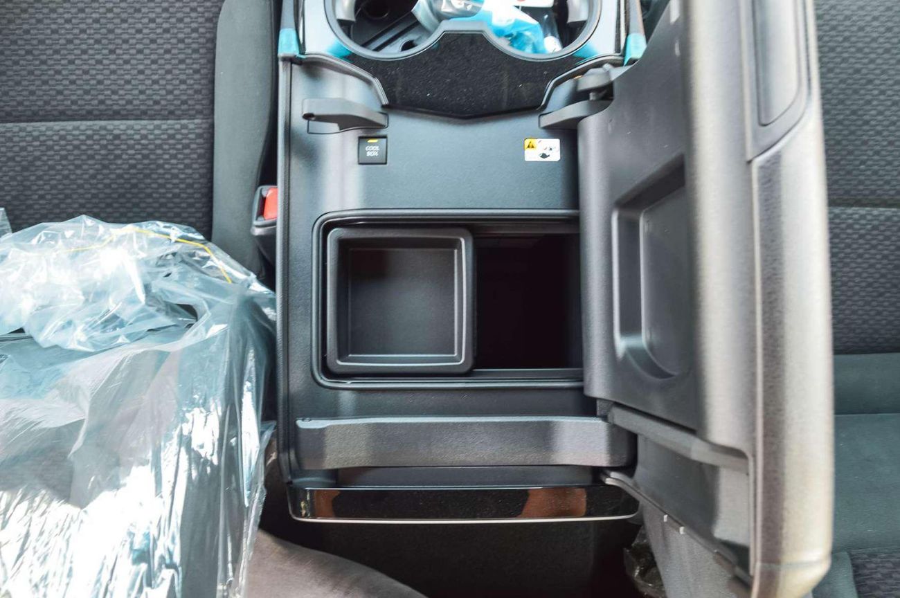 Toyota Land Cruiser 4.0L 4WD PETROL SUV 2026