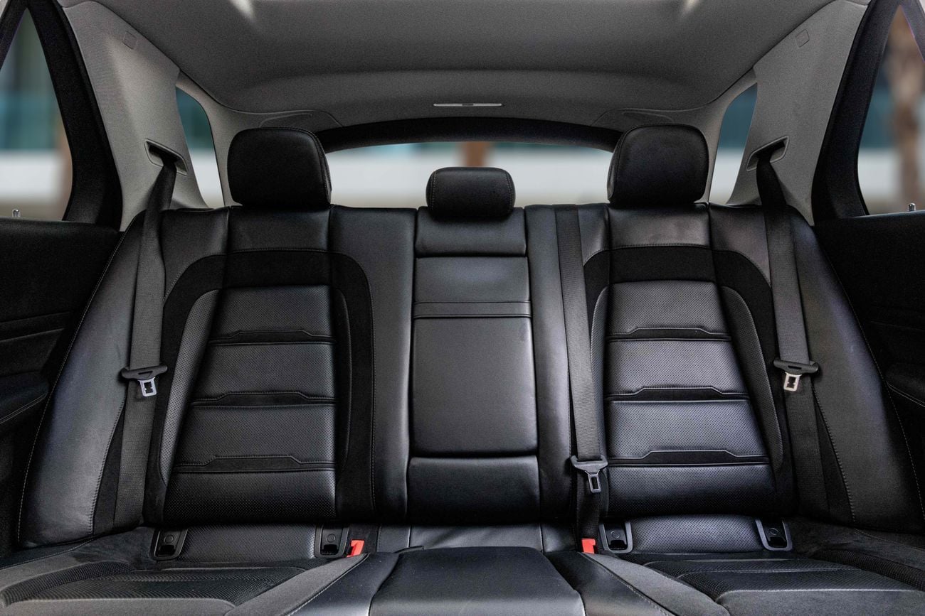 مرسيدس بنز GLE 53 AMG GLE53 AMG 4Matic | 4,505 P.M | 0% Downpayment | Mercedes-Benz GLE 53 SUV | Warranty!