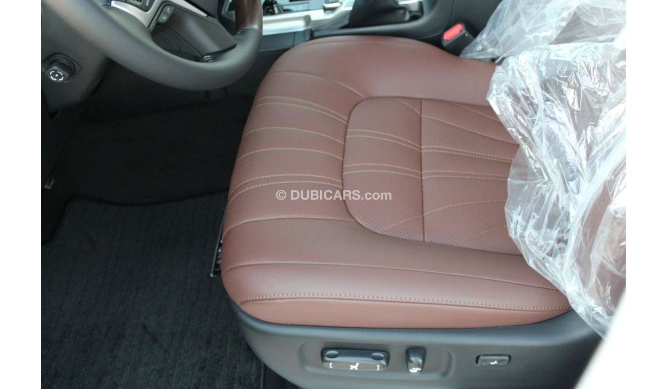 Toyota Land Cruiser Toyota Landcruiser VX.S Grand Touring 5.7L, SUV, 4WD, 5Doors, Color White, Model 2021