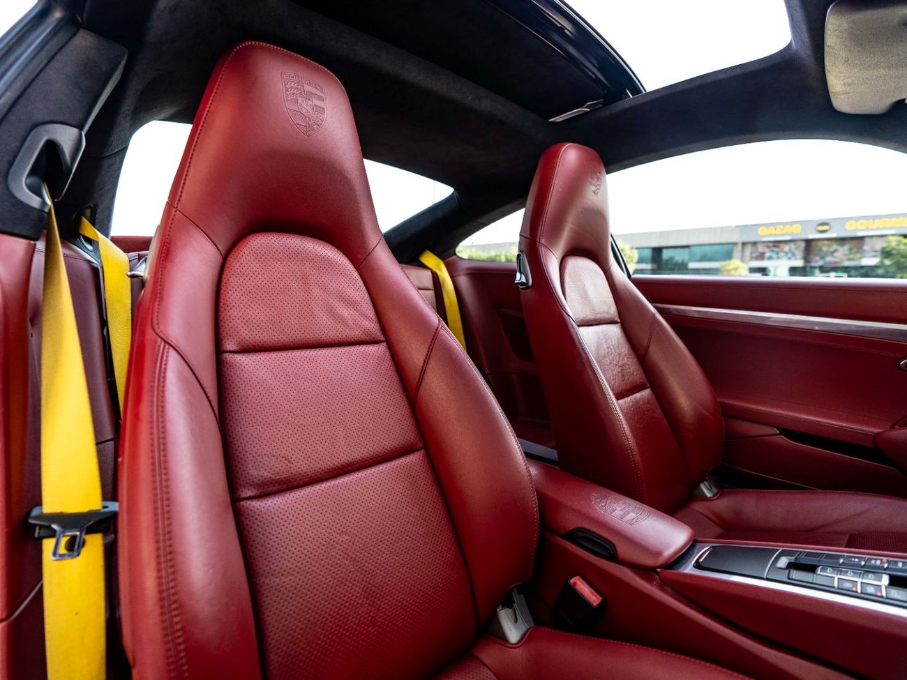 Porsche 911 Carrera 3.6L Coupe