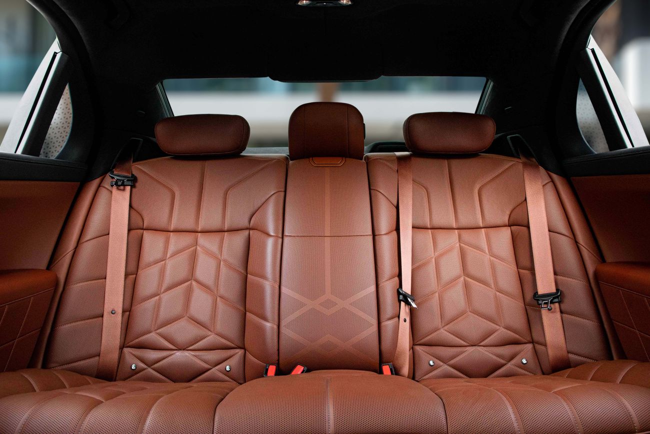 BMW 735i 735i | 5,386 P.M | 0% Downpayment | M-Sport | BMW Warranty + Service!