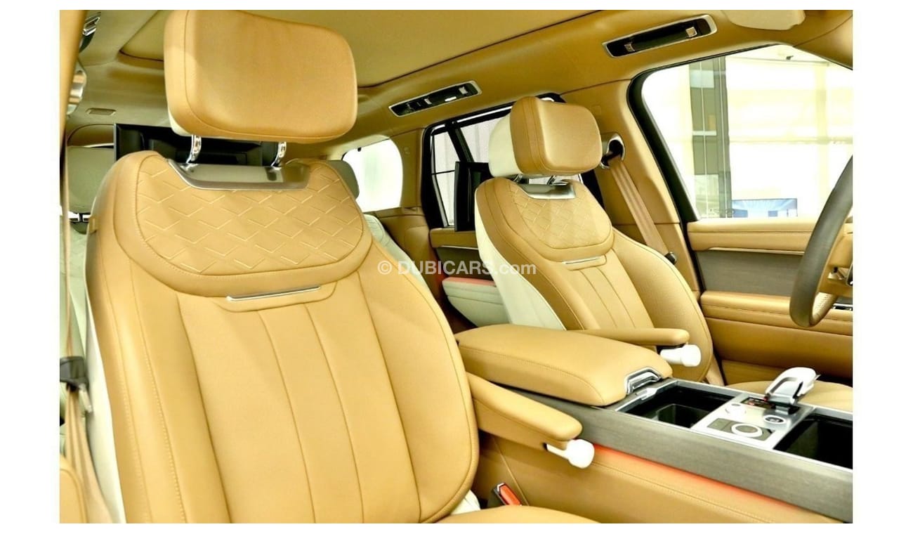 Land Rover Range Rover V8 SWB 4.4L 2023 - Local Registration +10%