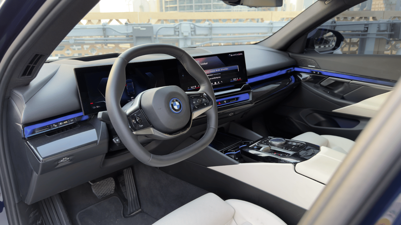BMW i5 EDRIVE 40