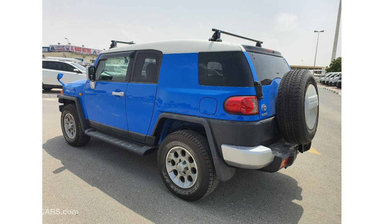 Toyota FJ Cruiser Petrol 4.0-L right hand drive export only