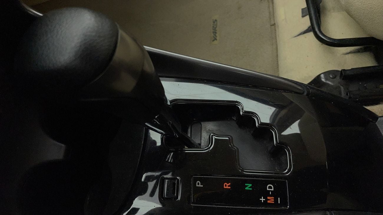 تويوتا يارس SE 1.5 | بدون دفعة مقدمة | اختبار القيادة في المنزل