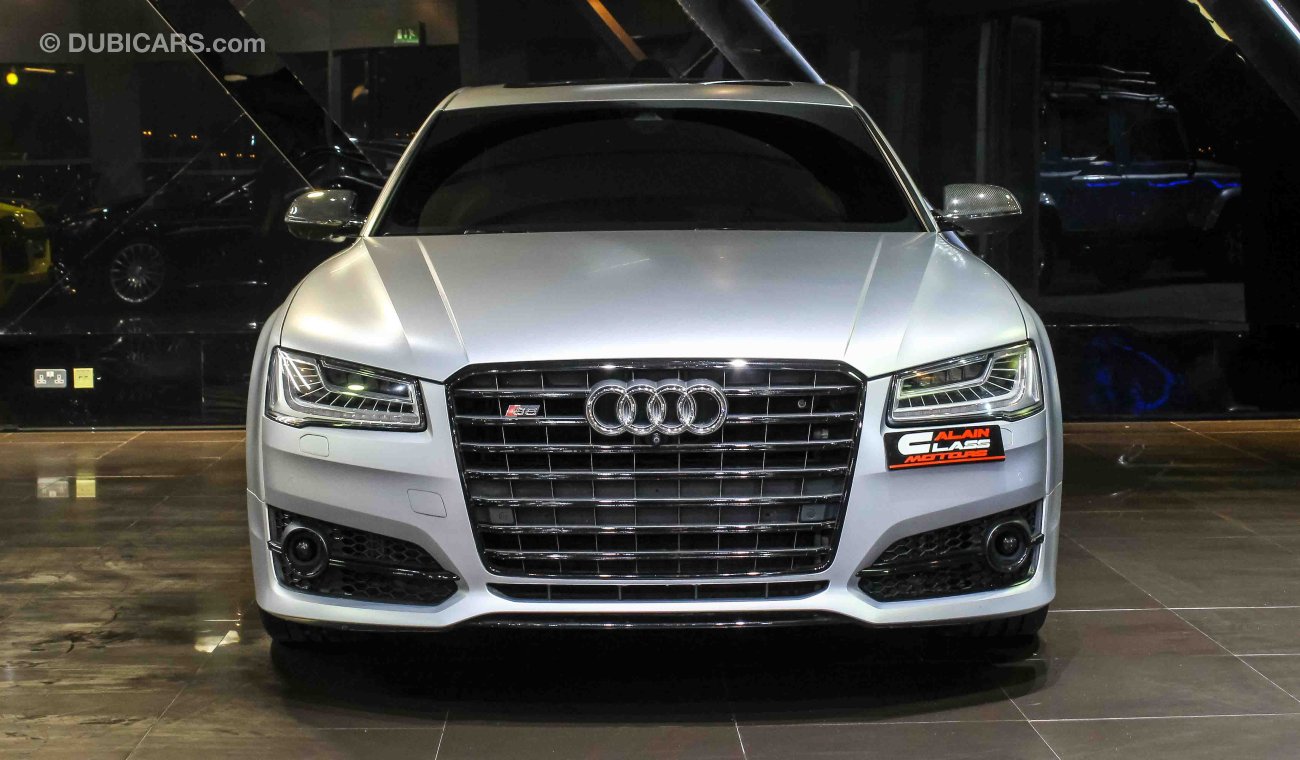 Audi S8