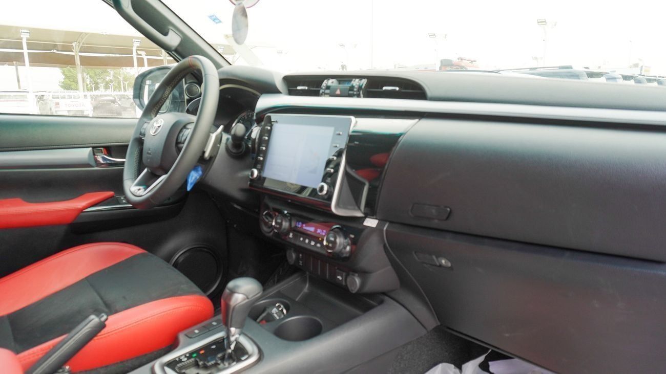 Toyota Hilux GR Sport 4.0L