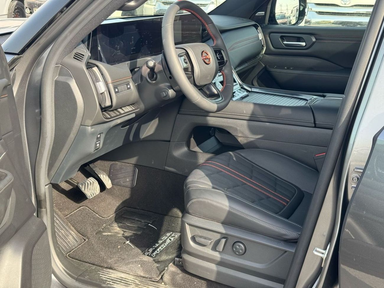 Nissan Armada 2025 Nissan Armada Pro4X, 3.5L TT V6, Canadian Spec, Brand New