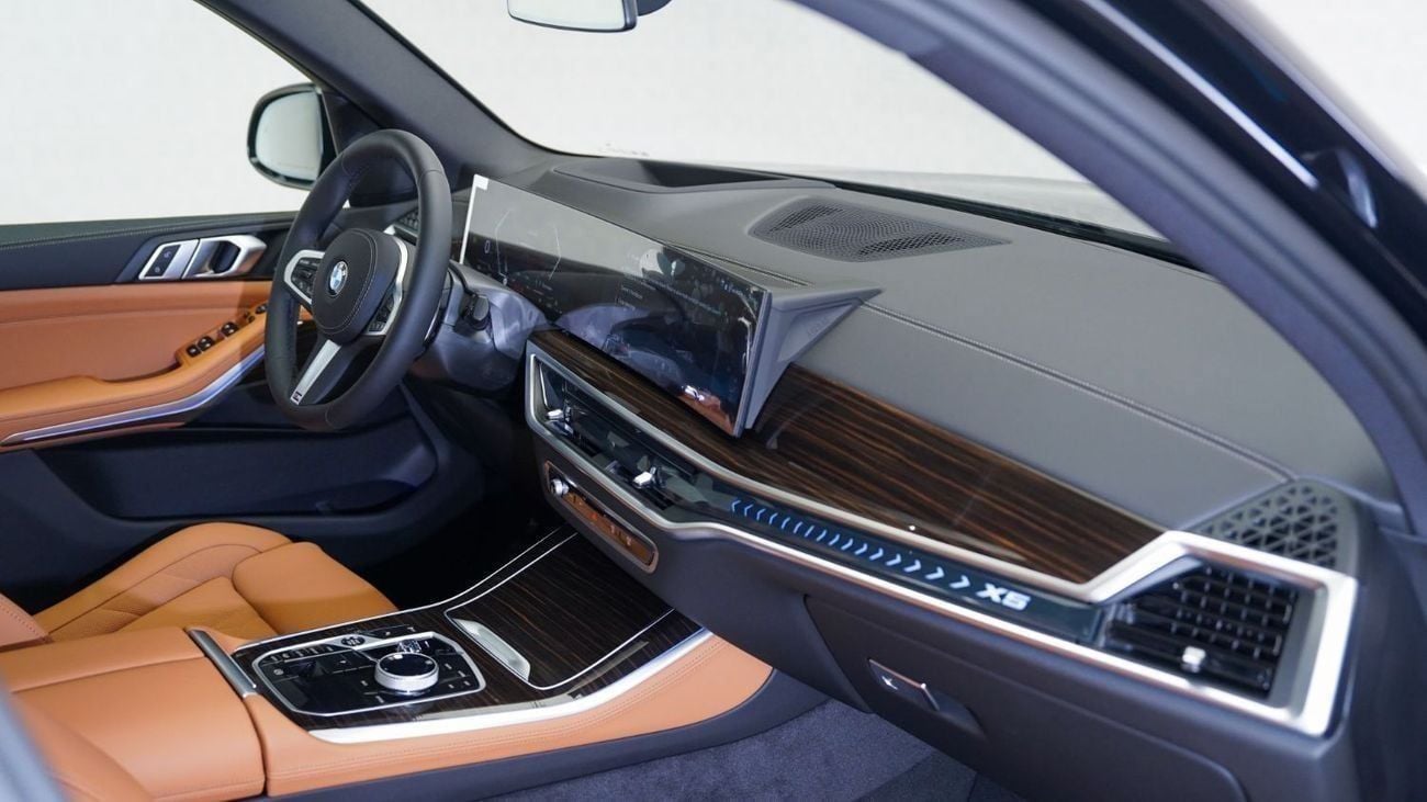 BMW X5 40i M Sport 3.0L | AED 5,647 PM | Warranty November 2027- Service November 2028 | GCC