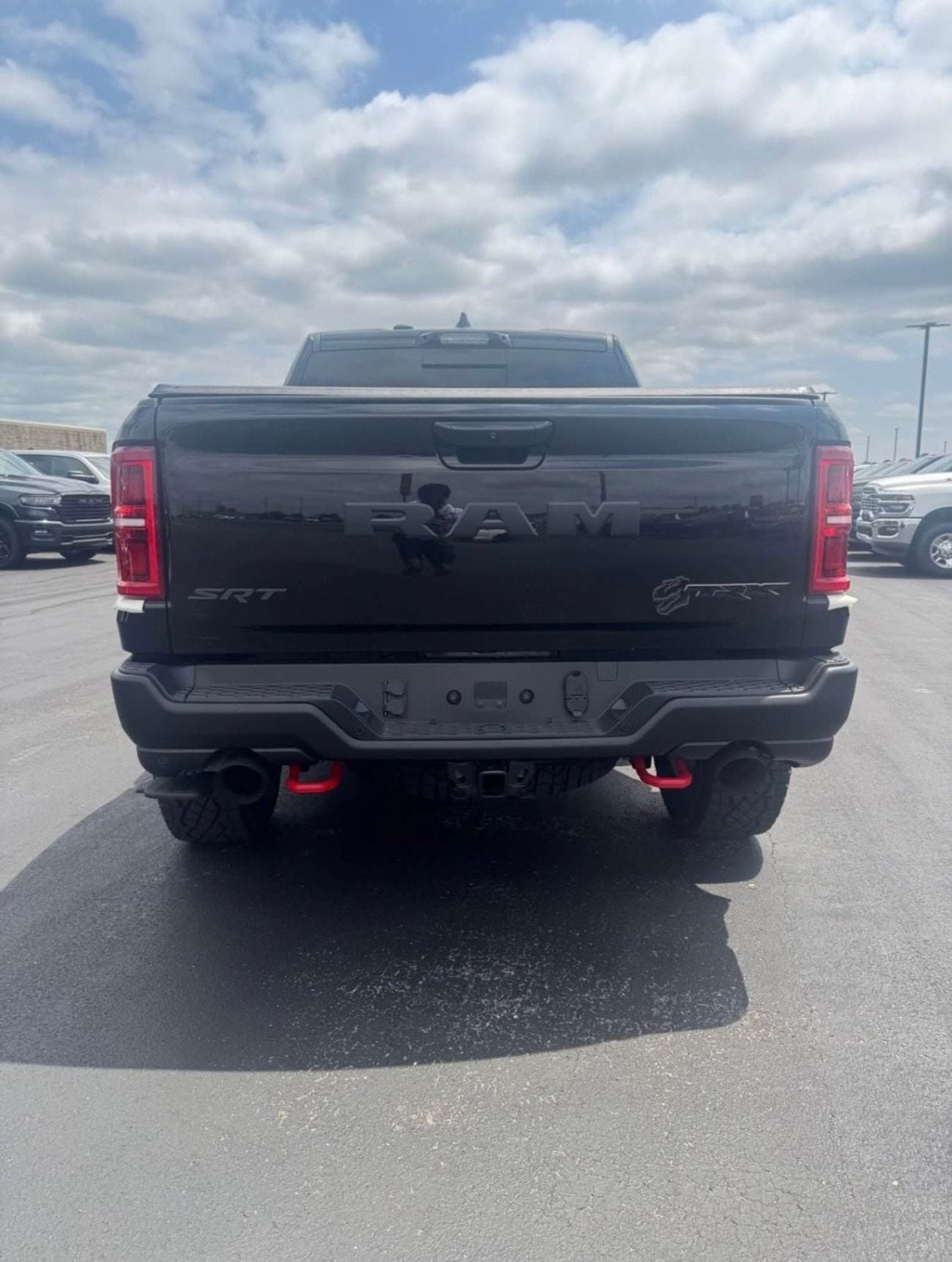 Dodge RAM TRX SRT 6,2 L 777HP FULL M