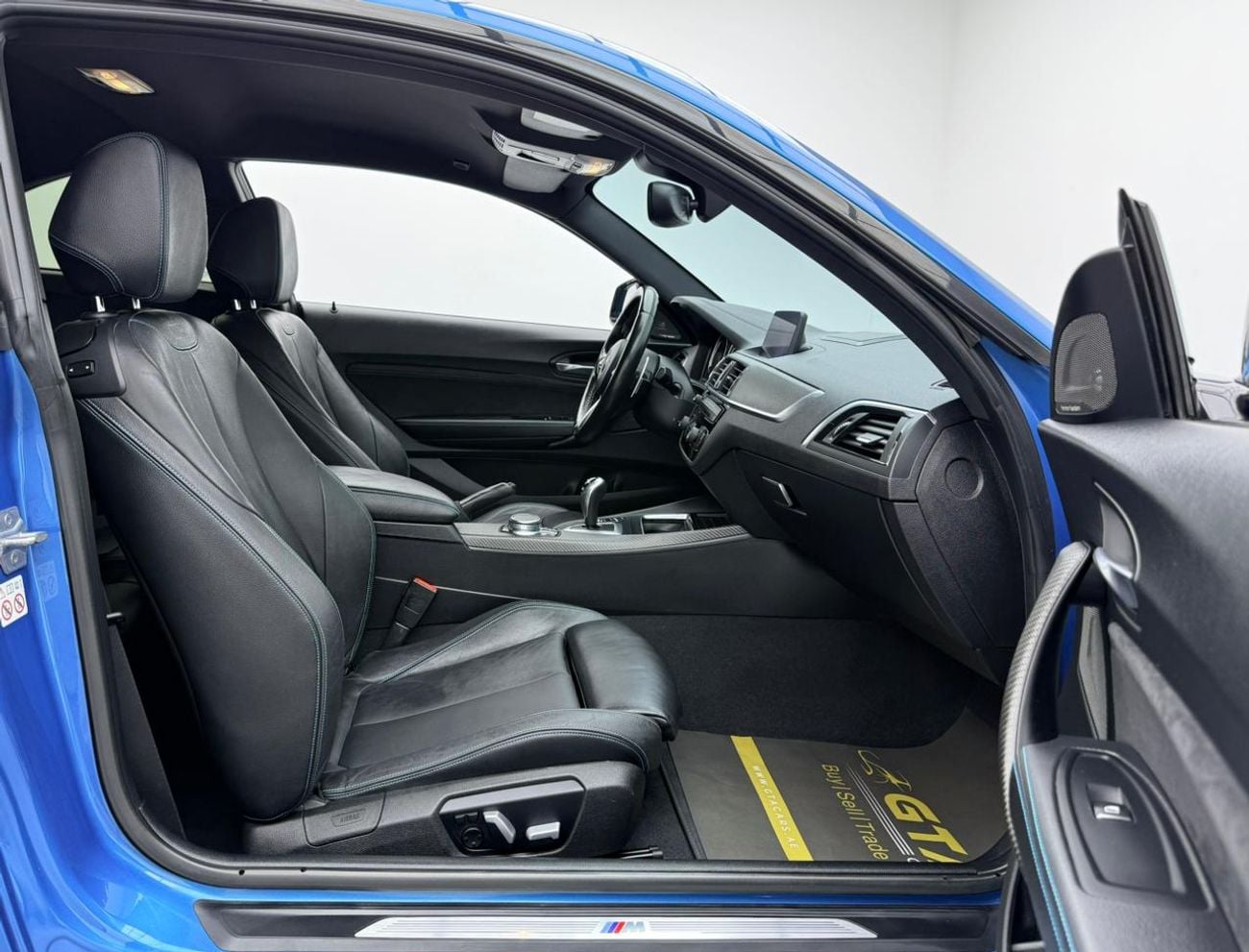 بي أم دبليو M2 STD 2018 BMW M2 Coupe, Full Service History, Fully Loaded, Excellent Condition, GCC