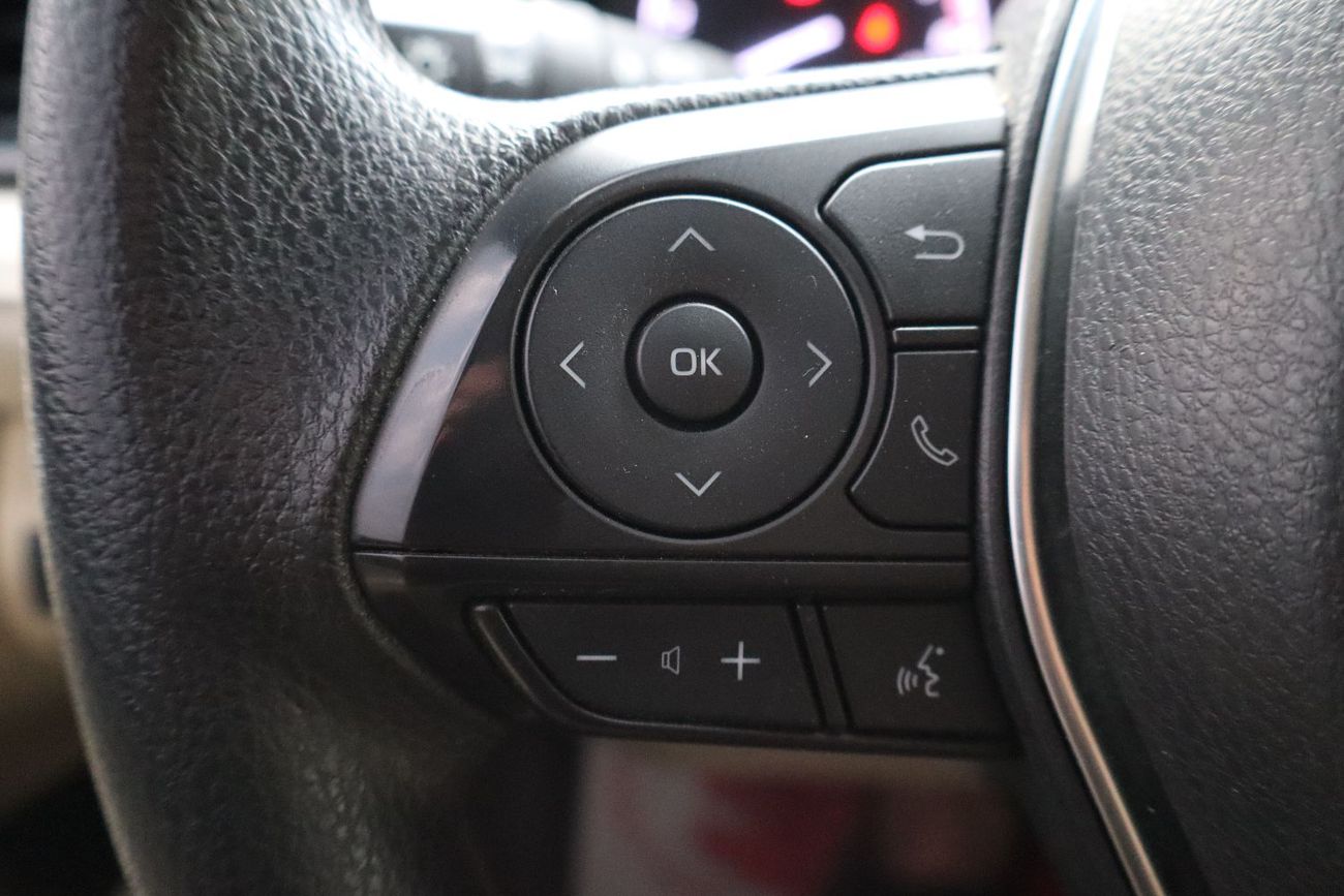 Toyota Camry S 2.5L (181 HP)