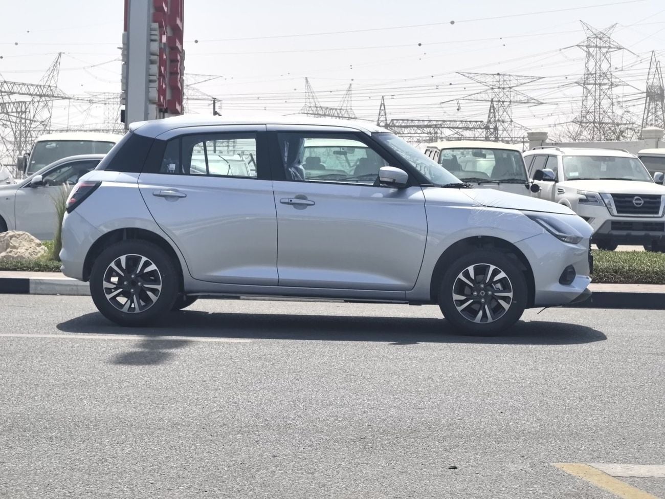 سوزوكي سويفت 2026 SUZUKI SWIFT 1.2L GLX WITH DVD+CAM A/T