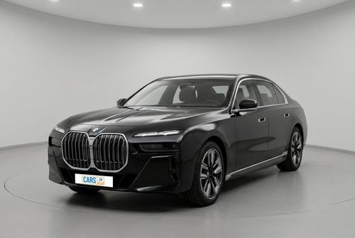 بي أم دبليو 735i M SPORT 3 | بدون دفعة مقدمة | اختبار القيادة في المنزل