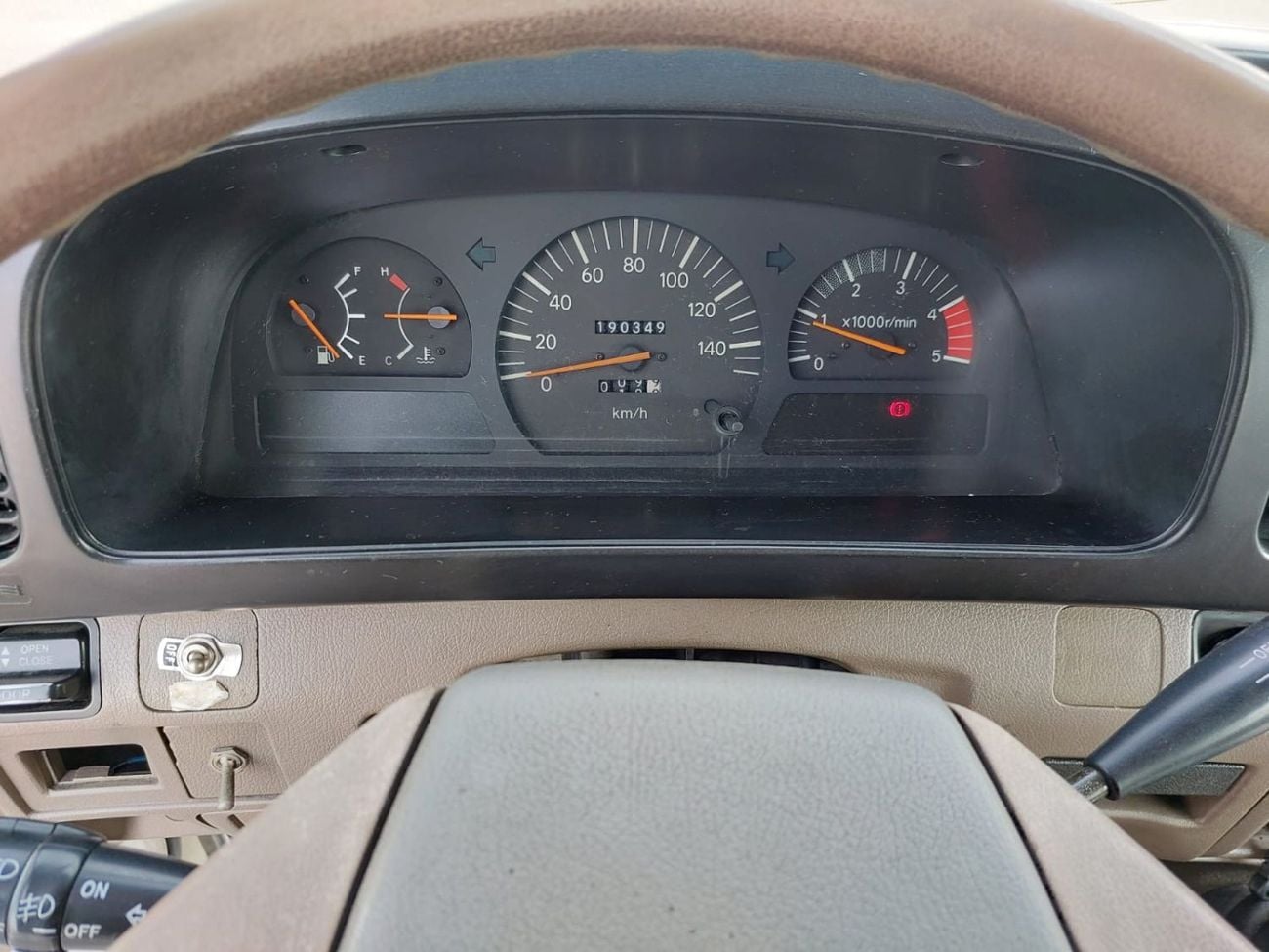 Toyota Coaster (RAMADAN OFFER) TOYOTA COASTER BUS RHD 1997 MODEL 4.1 L DIESEL MANUAL(PM00128)