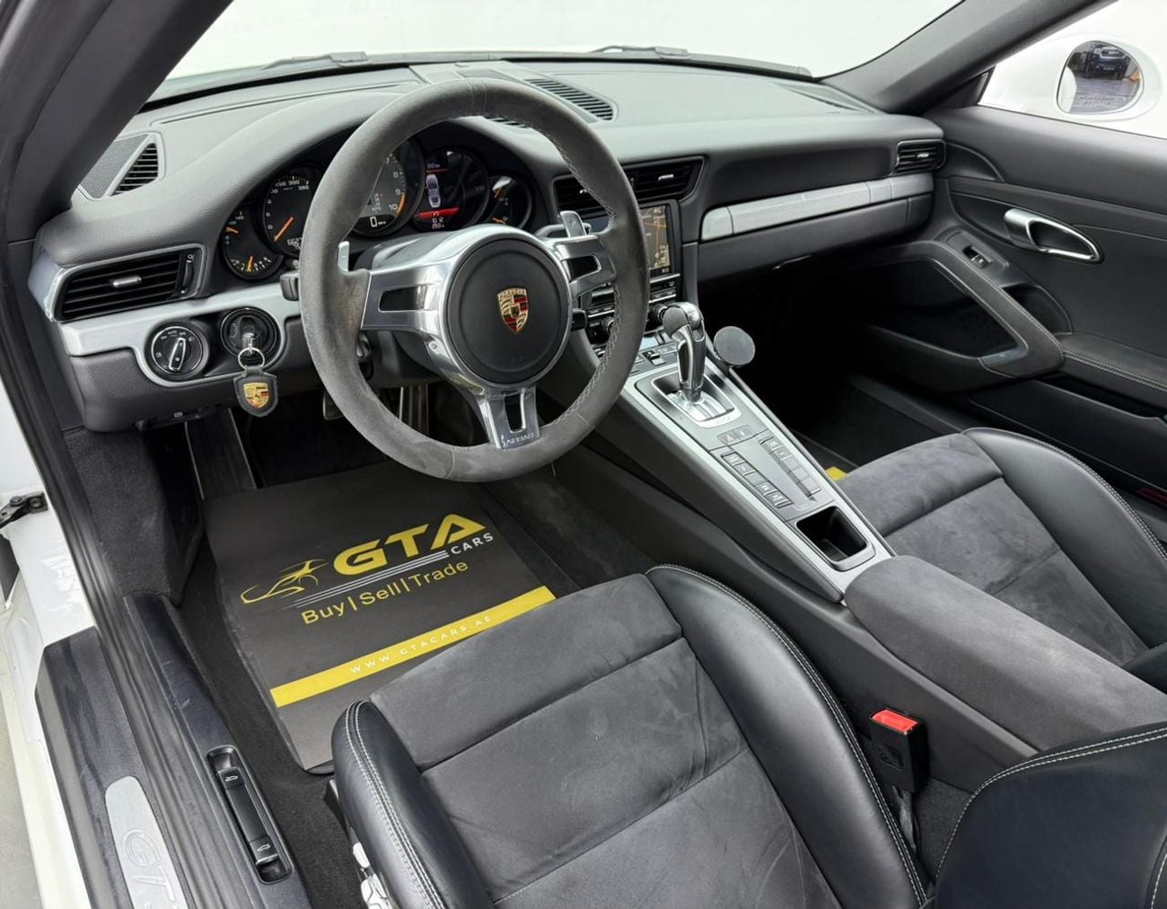Porsche 911 GT3 2014 Porsche 911 GT3, Full Porsche Service History, Excellent Condition, GCC