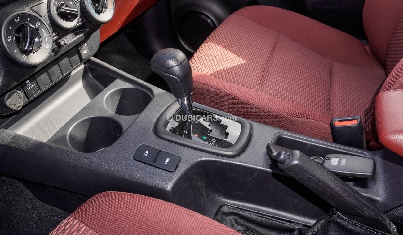 Toyota Hilux GLX SR5 2.7 L