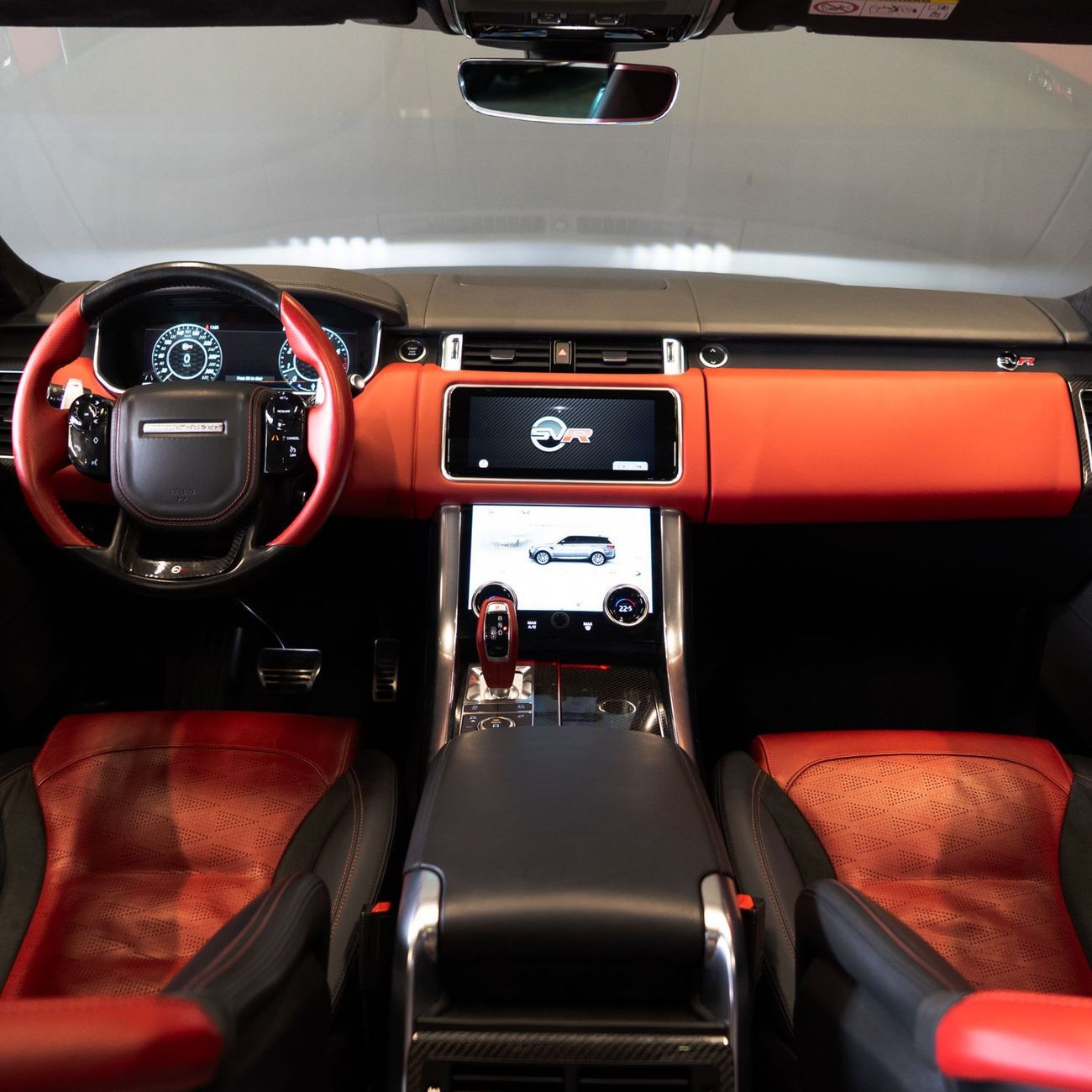 لاند روفر رينج روفر سبورت AED 4,503 pm • 0% Downpayment • Range Rover Sport SVR Carbon Edition • 1 Year Warranty