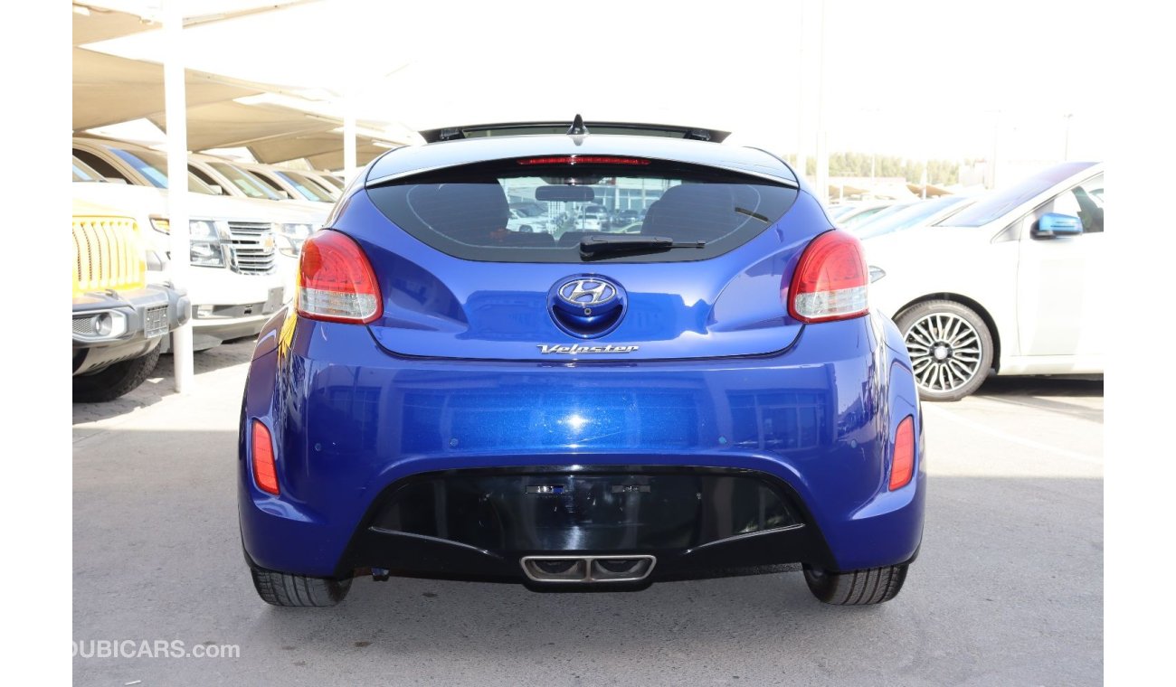 Hyundai Veloster GLS Hyundai Veloster 2013 GCC