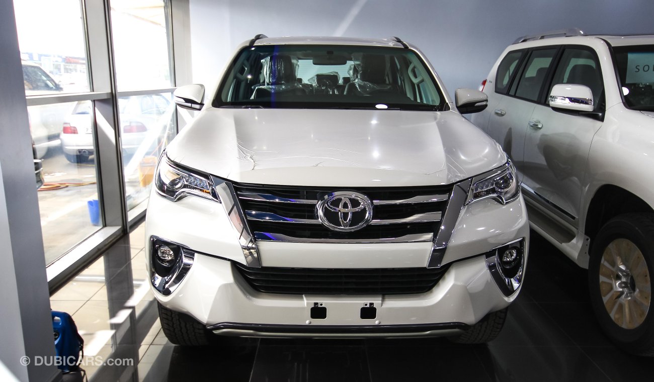 Toyota Fortuner VX.R + V6