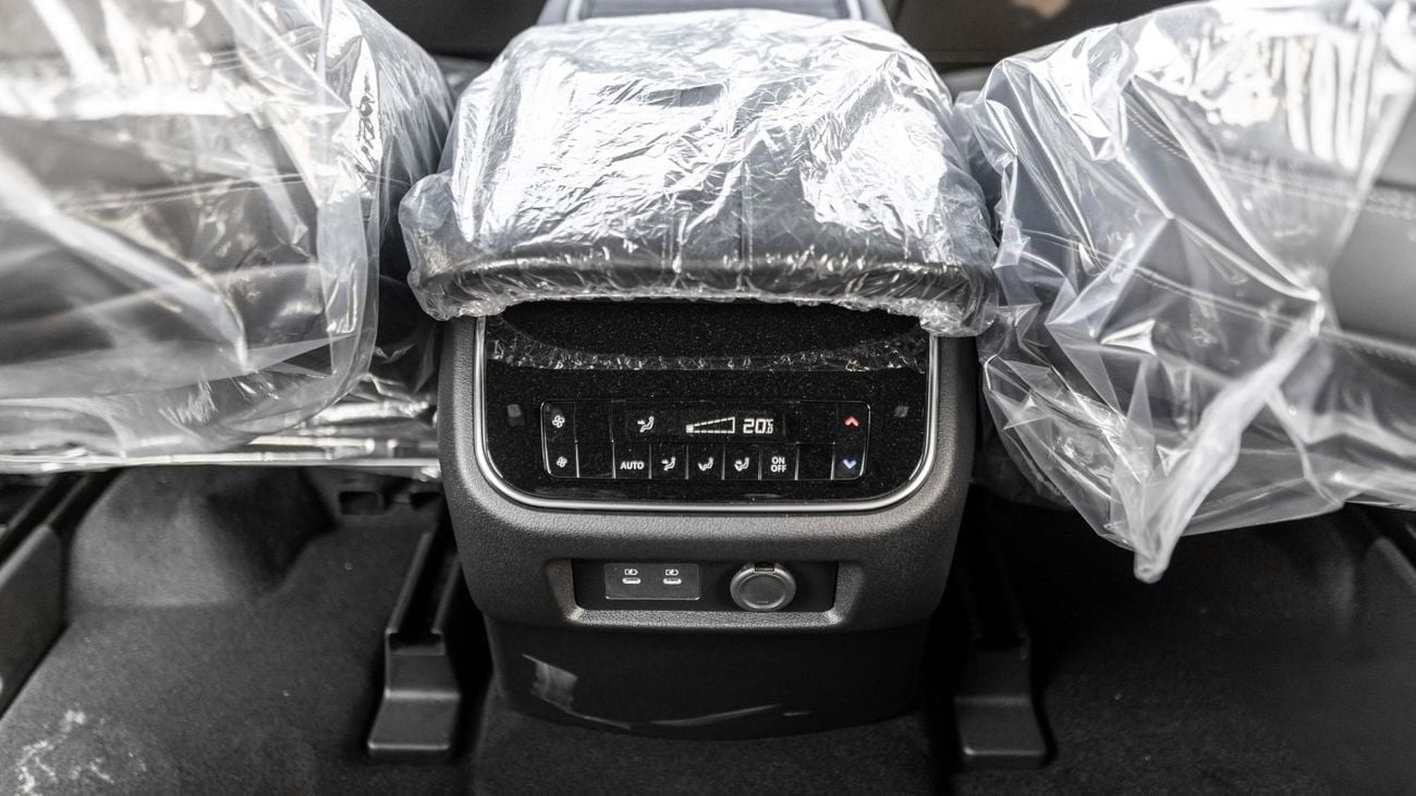 نيسان باترول 2026 Nissan Patrol SE T2 3.8L AT Petrol (Black-Black)